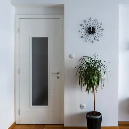 Suncana Strana Trebinje